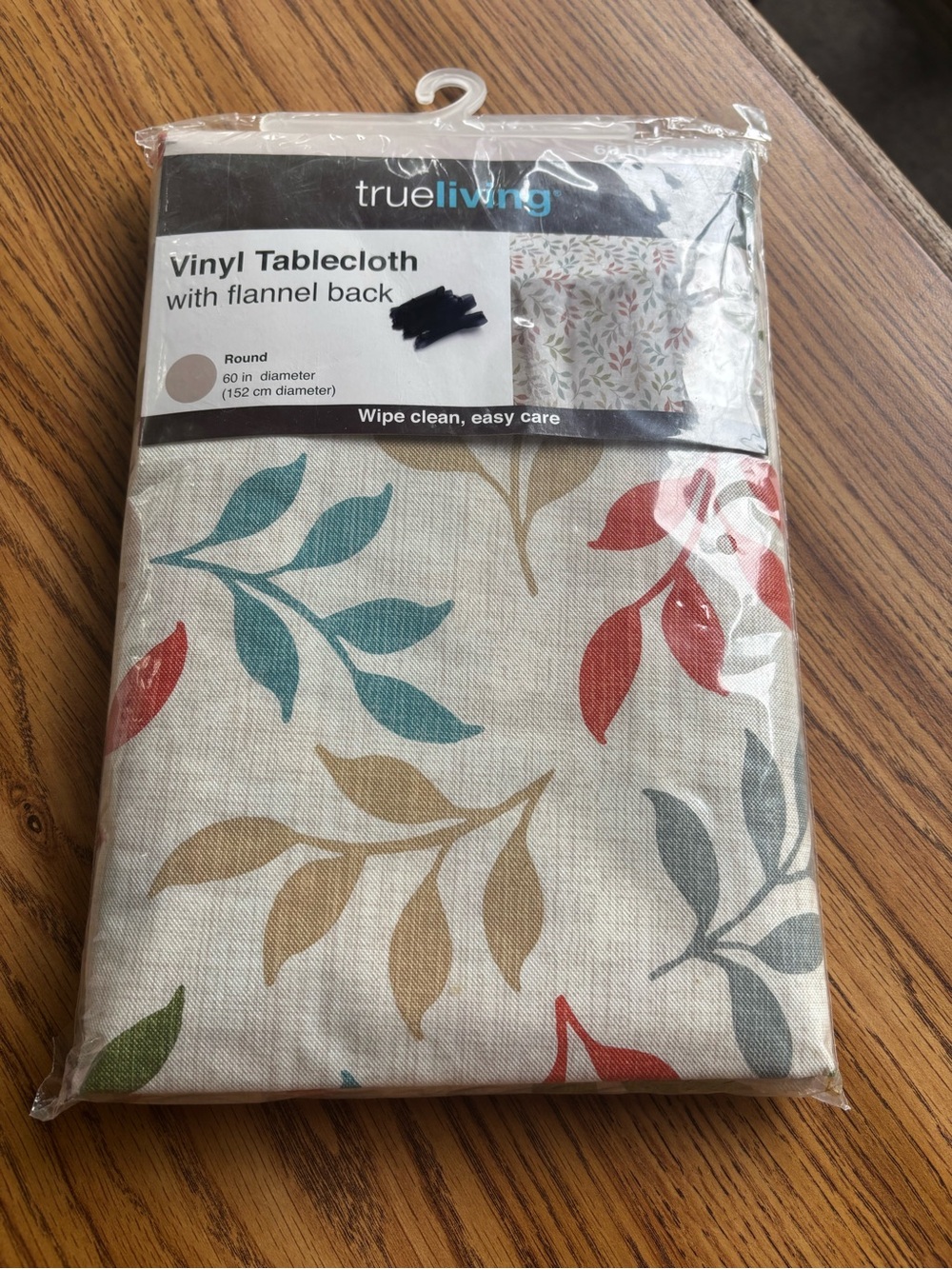 trueliving Round 60” Vinyl Tablecloth with Flannel Back - Multicolor Leaf Print
